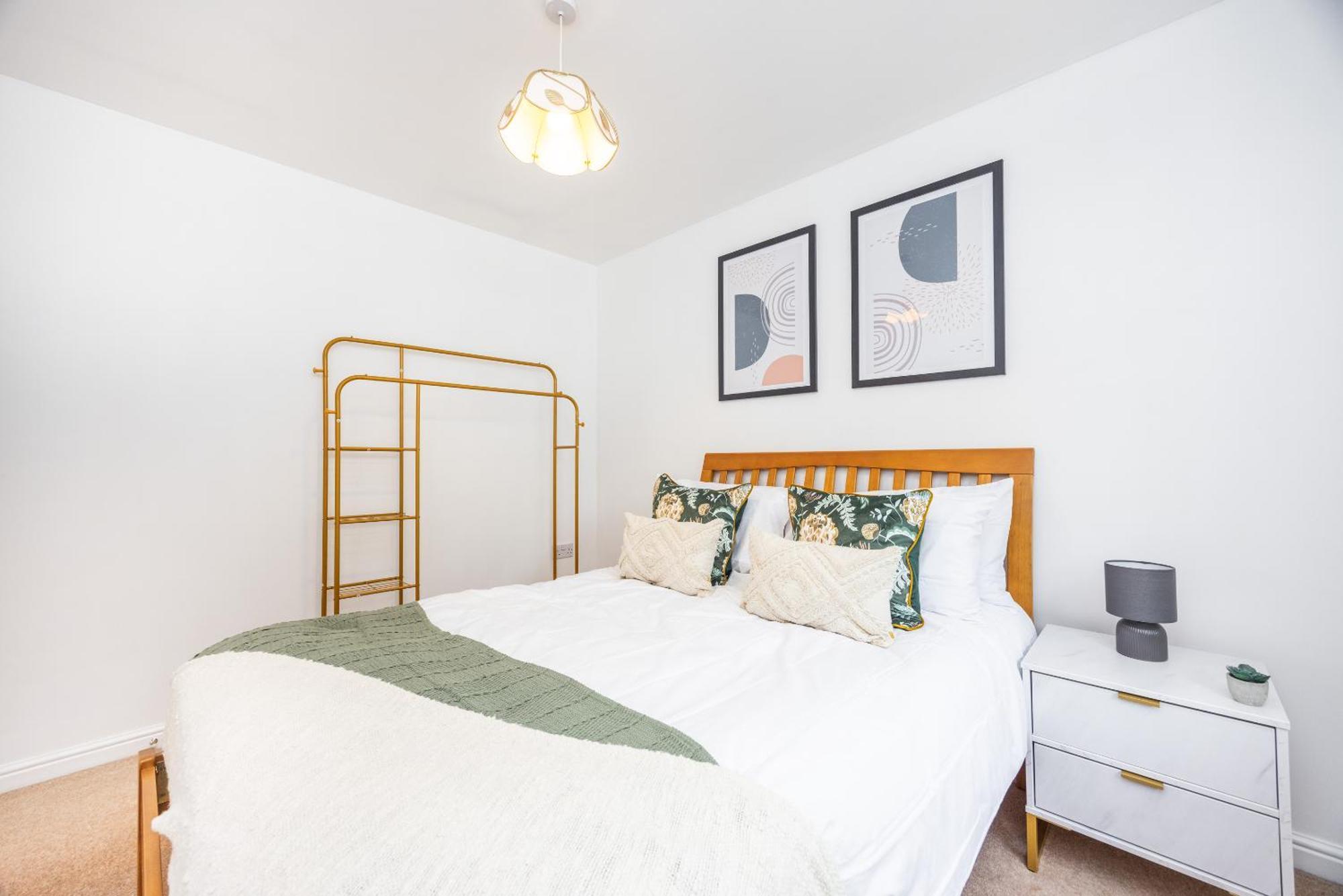 2 Tracy Avenue Villa Slough Luaran gambar