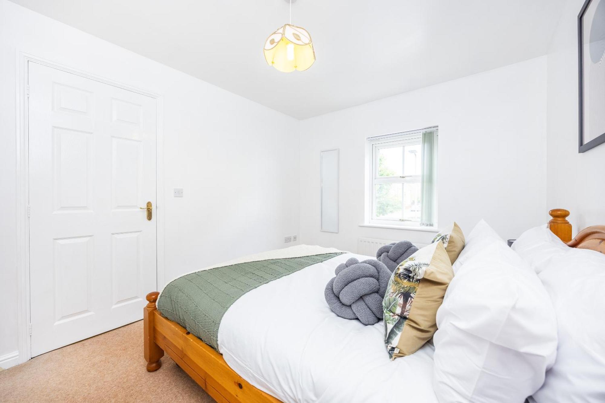 2 Tracy Avenue Villa Slough Luaran gambar