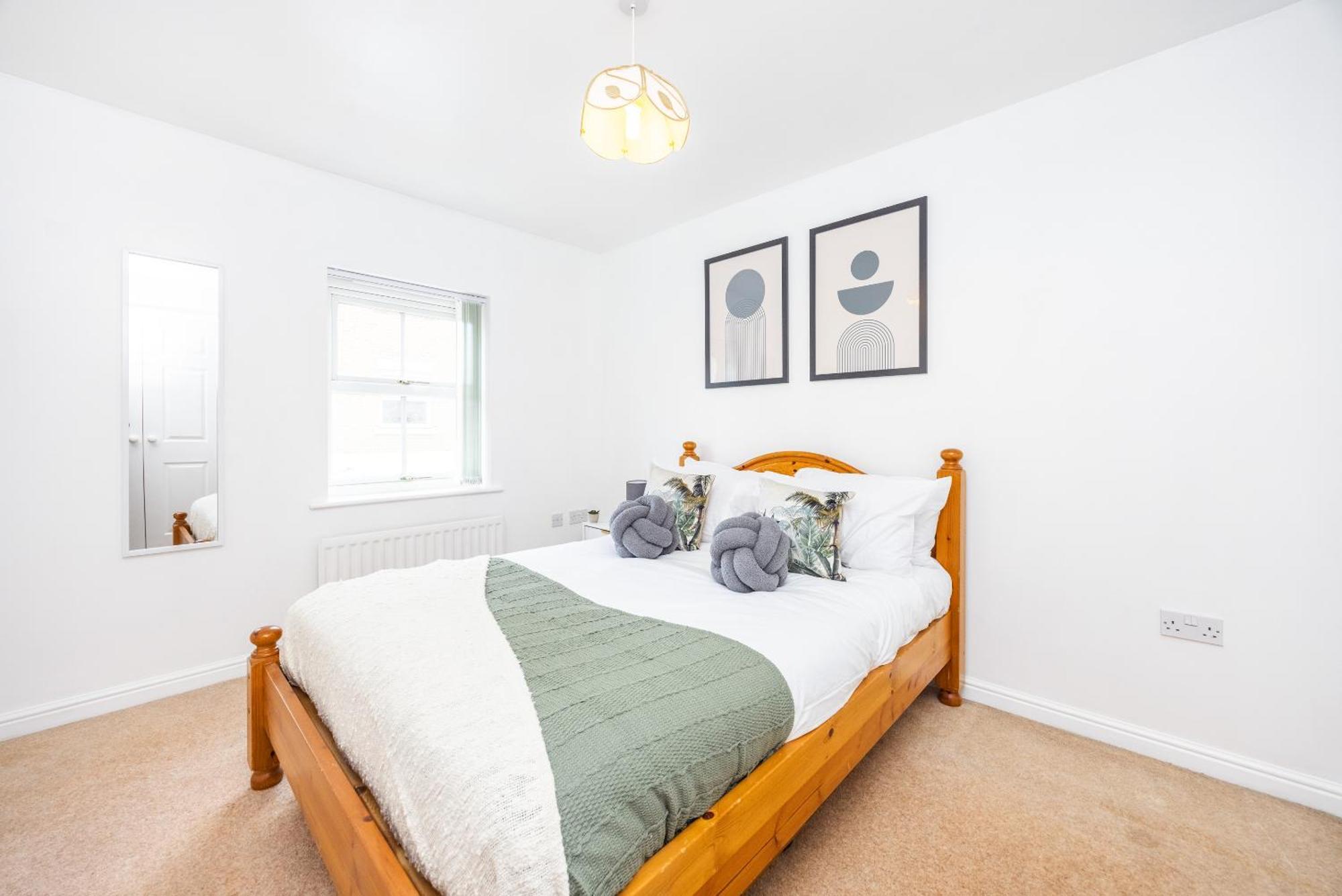 2 Tracy Avenue Villa Slough Luaran gambar