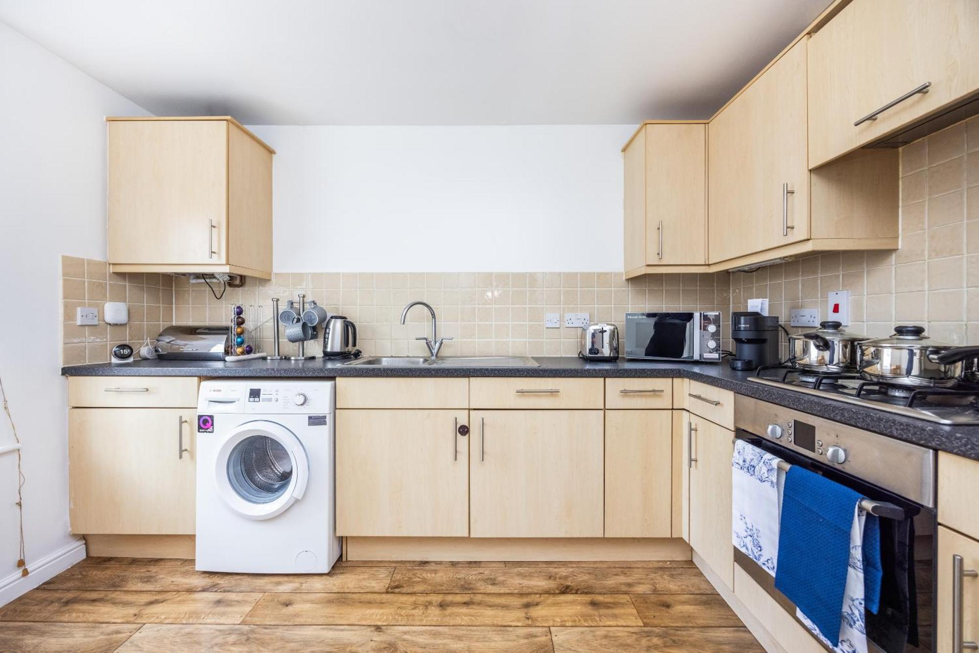 2 Tracy Avenue Villa Slough Luaran gambar